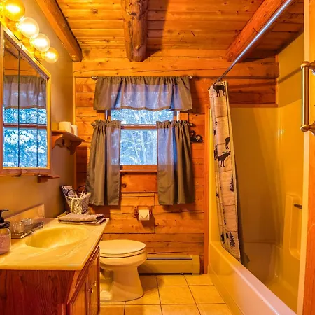 Family-Focused & Pet-Friendly Log Cabin With 4Br 2Ba Sleeps 10 Bethlehem Extérieur photo